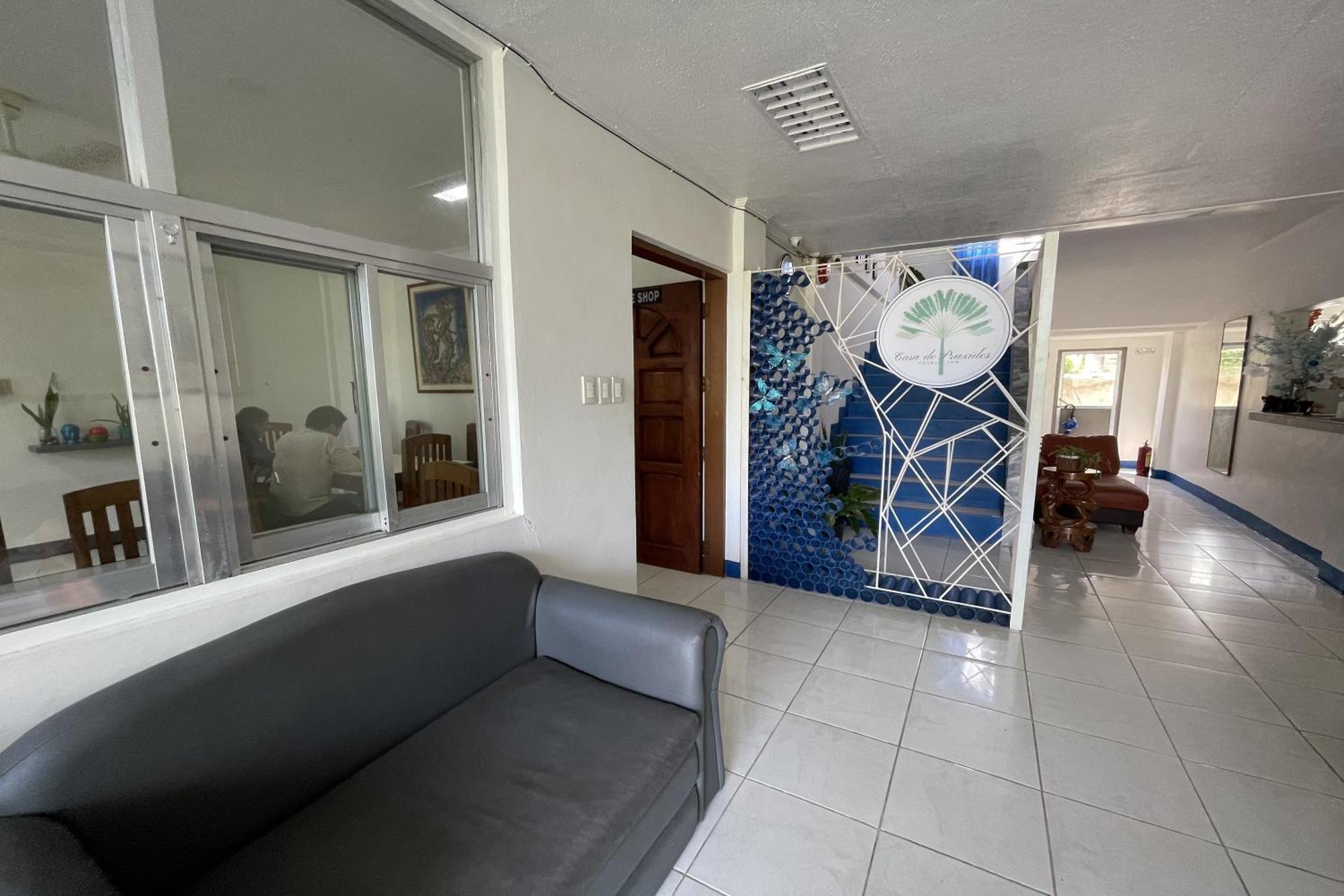 Casa De Praxides Tourist Inn Palawan Puerto Princesa Kültér fotó